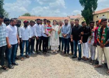 संगमनेर तालुक्यात सायखिंडी फाटा येथे शेकडो युवकांचा काँग्रेस मध्ये प्रवेश