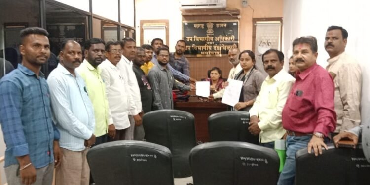 जनता दरबारात पत्रकाराचा अपमान करणाऱ्या पुनम पवार यांचा सर्व पत्रकार संघटने कडून निषेध