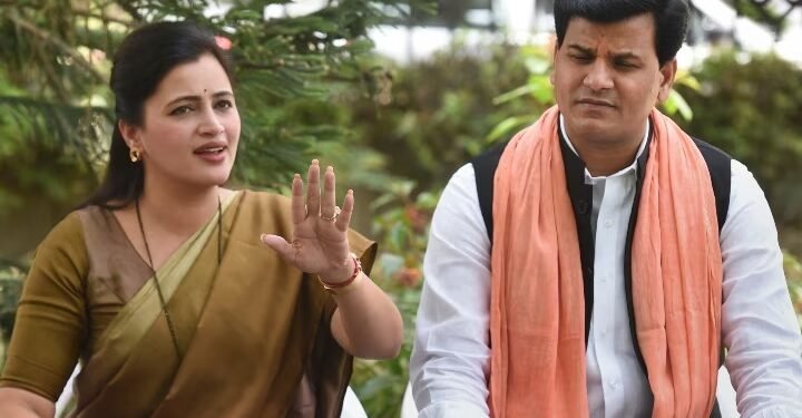 रवी राणांच्या मतदार संघात नवनीत यांना 26 हजारांचे मताधिक्य