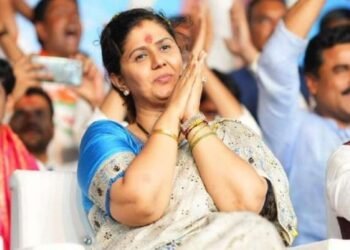 माझा जन्म राजघराण्यात झाला असता तर अशी वेळ आली नसती : पंकजा मुंडे