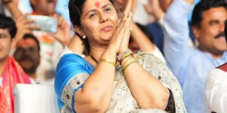 माझा जन्म राजघराण्यात झाला असता तर अशी वेळ आली नसती : पंकजा मुंडे