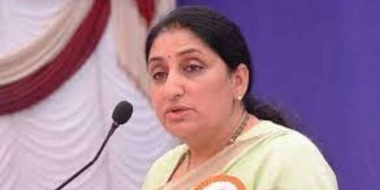 सुनेत्रा पवार यांची राज्यसभेवर निवड