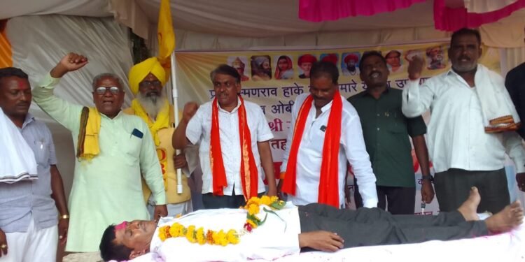 भोकर येथे ओबीसी आरक्षण बचाव साठी चितेवर(सरणावर) आमरण उपोषण सूरु