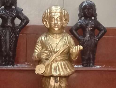 जगद्गुरू संत तुकाराम महाराज संस्थान च्या दिंडीचे टाळ आणी मृदंगाच्या गजरात आळंदी कडे प्रस्थान