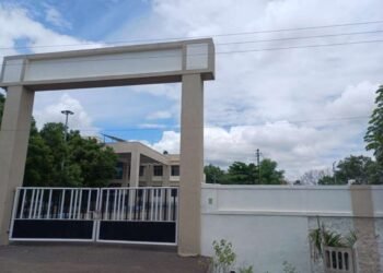 अत्याधुनिक उपचारासाठी उभारण्यात आलेल्या ट्रॉमा केअर सेंटरचे काम होऊन वर्षे झाले तरीही अद्याप ड्रामा केअर सेंटर सुरू झाले नाही.