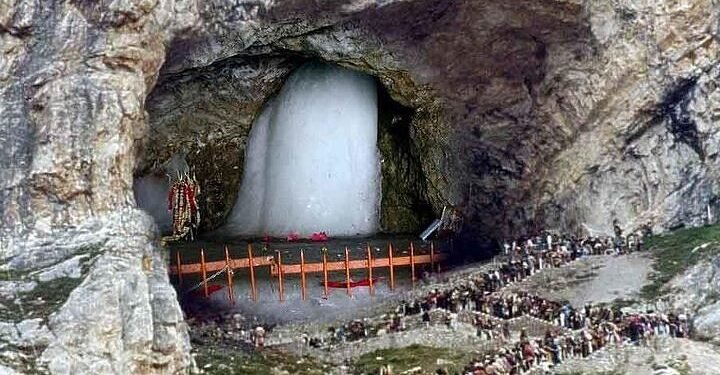 अमरनाथ यात्रेकरूंची पहिली तुकडी रवाना