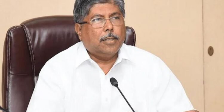 बाणेर-पाषाण लिंकरोडचे काम स्थानिकांना विश्वासात घेऊन प्राधान्याने पूर्ण करावे – चंद्रकांत पाटील