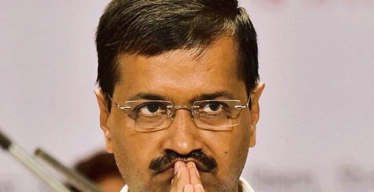 केजरीवालांनी सर्वोच्च न्यायालयातून मागे घेतली याचिका