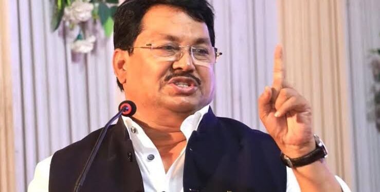 अतिरिक्त अर्थसंकल्प म्हणजे महायुतीचा निवडणूक जाहीरनामा – विजय वडेट्टीवार