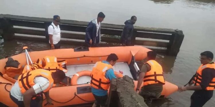 रायगड : राष्ट्रीय आपत्ती प्रतिसाद दलाकडून आपत्तीप्रवण गावांमध्ये भेटी