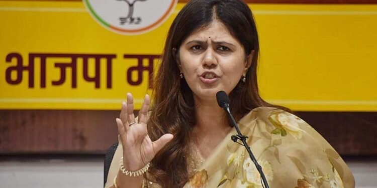 लक्ष्मण हाकेेंच्या उपोषणावर पंकजा मुंडेंची प्रतिक्रिया