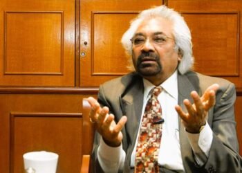 काँग्रेसकडून सॅम पित्रोदांची फेरनियुक्ती