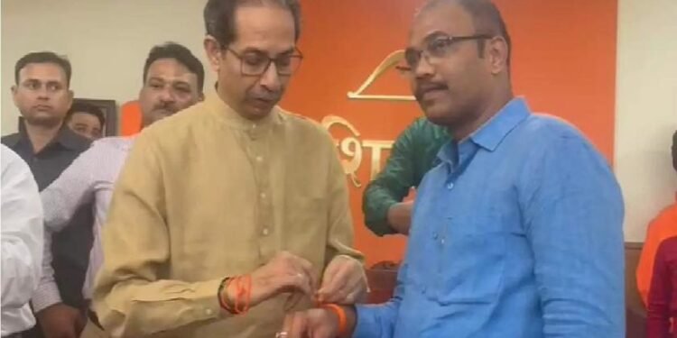 ज्यांचे महाराष्ट्राने कपडे उतरवले ते उद्धव साहेबांचे कपडे काय उतरवणार ? – संजय घाडीगावकर