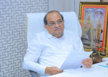 शेतकऱ्यांचे हित पाहून पशुसंवर्धन व दुग्धव्यवसाय विकास विभागाची पुनर्रचना – विखे-पाटील