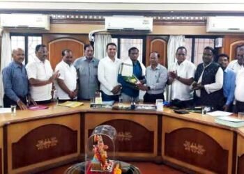 बँकेत विसरलेले लाखो रूपयांचे सोन्याचे दागिना खातेदाराला परत