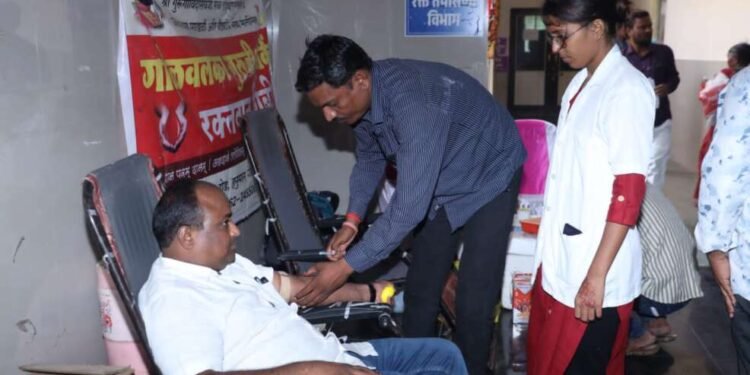 उपजिल्हा रुग्णालय देगलूर येथे मोफत आरोग्य शिबीर संपन्न