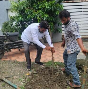 पर्यावरणाच्या संतुलनासाठी वृक्षारोपण अत्यंत गरजेचे – मा सभापती,प्रल्हादराव बोराडे.