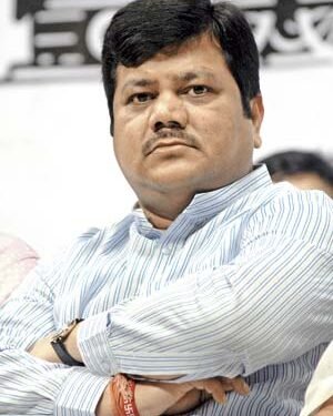 जरांगेंची भुमिका राजकिय बनतेय – आ. प्रविण दरेकर