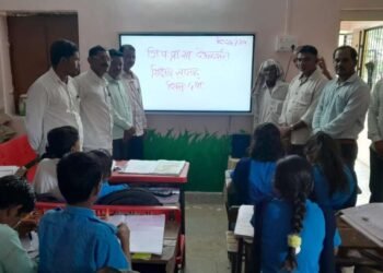 देऊळझरी येथील जिल्हा परिषद शाळा बनली डिजिटल