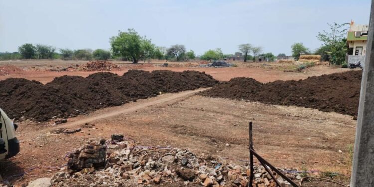 पंढरपूर वारीत गेलेल्या बहिणीला माझी लाडकी बहिण योजनेचे अर्ज भरण्याकरीता एक महिन्याची मुदतवाढ द्या – आमदार बबनराव लोणीकर