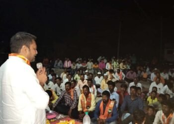 घनसावंगीचा आमदार निष्क्रिय : सत्तेसाठी जनतेची दिशाभूल केली