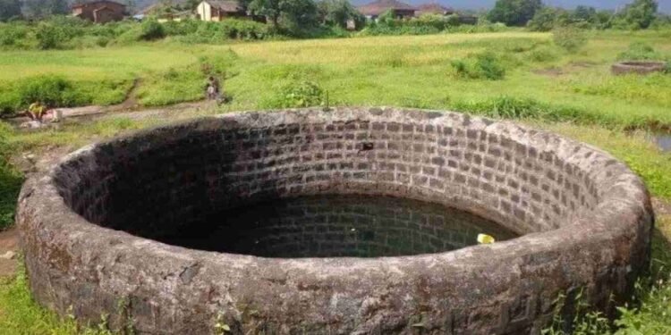 विहिरीचे काम करुनही दाम मिळेना; कृषी विभागाची टाळाटाळ