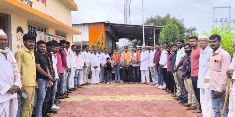 इब्राहिमपूर येथील ग्रामपंचायतच्या वतीने सचिन पगारे,सुनील भेंडरवाल यांची कोतवाल पदी निवड झाल्याने सत्कार