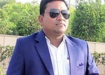 डॉ.राहुल कांबळे मानद डॉक्टरेट पदवीने सन्मानित ..!