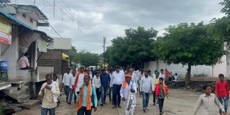 सभापती विक्रांत पाटील शिंदे यांचा कंधार तालुक्यात जनसंवाद दौरा संपन्न