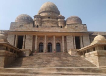 पीओपी मूर्तीवरील बंदीसाठी हायकोर्टात ‘पीआयएल’