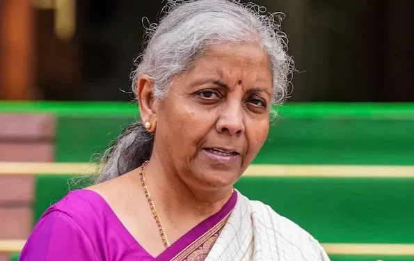 पंतप्रधान मुद्रा योजनेतील कर्ज मर्यादा वाढविली, पाहा अर्थसंकल्पात काय झाली घोषणा