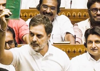 भाषणातील अंश वगळल्यामुळे राहुल गांधी संतप्त