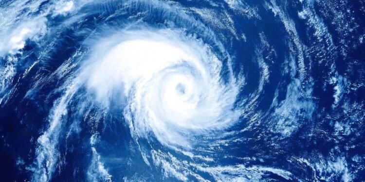 गुजरातला आता असना चक्रीवादळाचा धोका