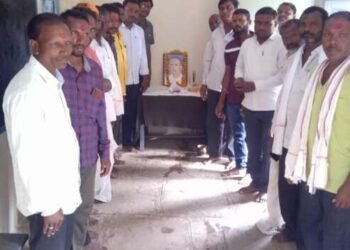 थडीसावळी ग्रामपंचायतच्या वतीने लोकशाहीर डॉ. अण्णाभाऊ साठेंची जयंती साजरी