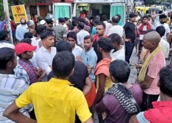 बाबा सिद्धनाथ मंदिरात चेंगराचेंगरी, 7 ठार, 9 जखमी