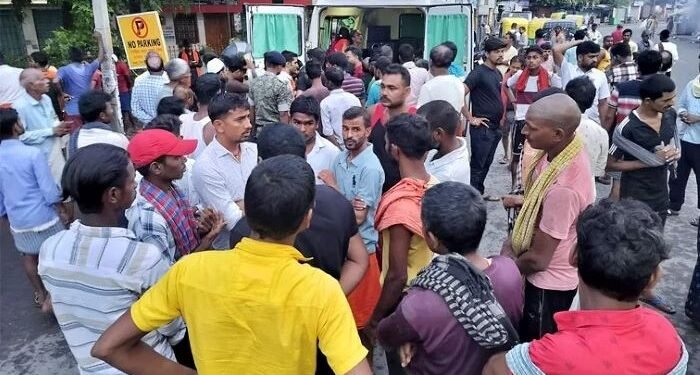 बाबा सिद्धनाथ मंदिरात चेंगराचेंगरी, 7 ठार, 9 जखमी