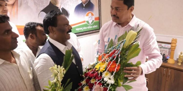 प्रा. उत्तमकुमार कांबळे यांनी प्रदेशाध्यक्ष नाना पटोले यांची घेतली भेट