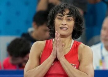 विनेश फोगाटची याचिका क्रीडा लवादाने फेटाळली