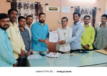 मुख्यमंत्री साहेब,तुमच्या लाडक्या भाच्यांना स्वातंत्र्यदिनापूर्वी गणवेश द्या. बळीराजा फाऊंडेशनची मागणी अन्यथा आंदोलन छेडणार – नारायण लोखंडे