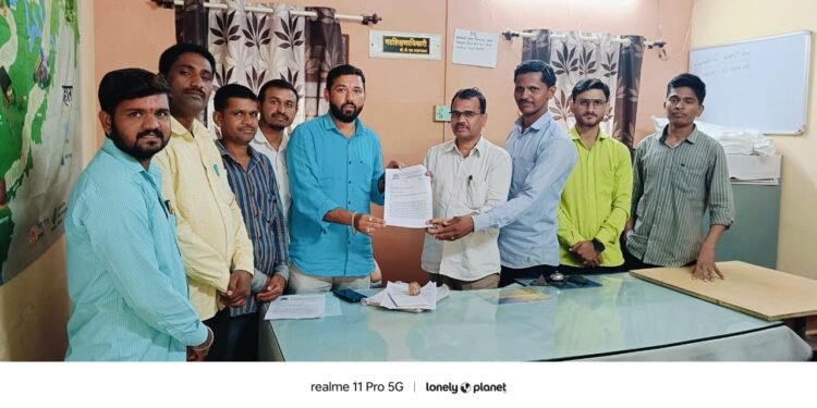 मुख्यमंत्री साहेब,तुमच्या लाडक्या भाच्यांना स्वातंत्र्यदिनापूर्वी गणवेश द्या. बळीराजा फाऊंडेशनची मागणी अन्यथा आंदोलन छेडणार – नारायण लोखंडे