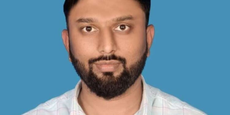 राहुल चव्हाण ‘सेट’ परीक्षा उत्तीर्ण