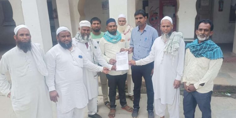 भोकरदन उस्मानपेट येथील मुस्लीम समाजाच्या स्मशानभूमीवरील अतिक्रमण हटवा