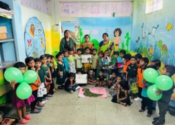 अर्धापूर शहरात एज्युव्हीजन इंग्लिश स्कूलमध्ये ग्रीन डे उत्साहात साजरा