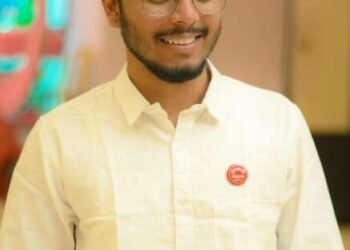 स्वाभिमानी विद्यार्थी परिषद संवाद यात्रा आज वडिगोद्री स्वाभिमानी विद्यार्थी परिषदेचे सौरभ राजु शेट्टी हे विद्यार्थ्यांनी संवाद साधणार..