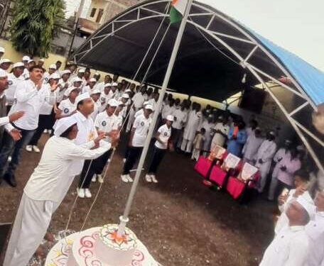 माहोरा येथील ग्रामसंसद कार्यालय मध्ये ७८वा स्वातंत्र दिन साजरा,