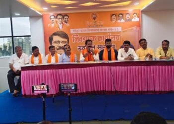 लोहा येथे शिवसेनेचे खा. संजय राऊत यांच्या जाहीर सभेची राजकीय वर्तुळात चर्चा