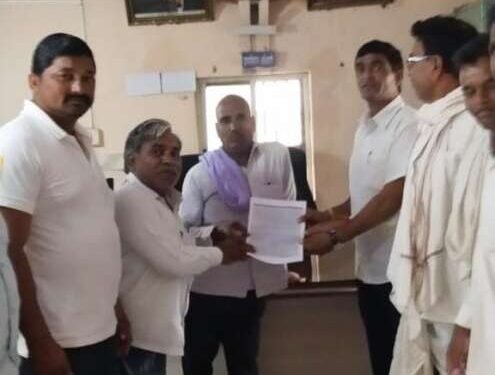 माळकौठा ग्रामपंचायतीने 34 दिव्यांग बांधवाना प्रत्येकी 2,000 रुपये वाटप