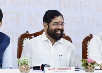 महाराष्ट्रात महायुतीला निर्विवाद बहुमत