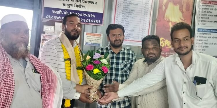 आयुब शेख यांना ‘बेस्ट टीचर अवॉर्ड; किरण बेदी आणि सायना नेहवाल यांच्या हस्ते होणार गौरव