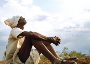 बळीराजाची पुन्हा एकदा परीक्षा; पावसाने दांडी मारल्याने खरीप हंगाम संकटात